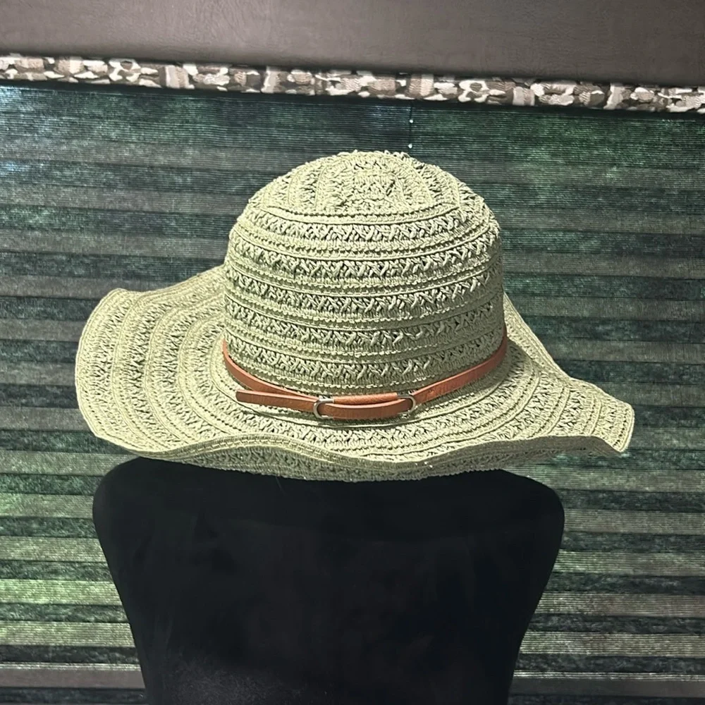 Vince Camuto Women’s Green Open Weave Cowgirl Hat w Brown Band OS